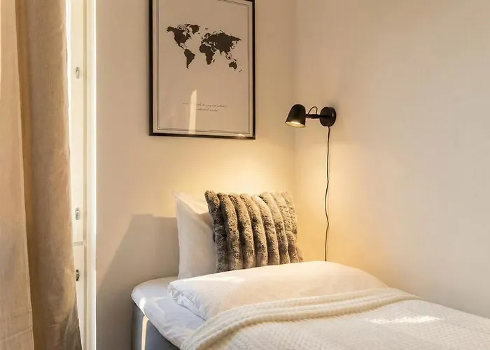 Luxurious Apartment, Free Wi-fi, Hearth Of Lägenhet *